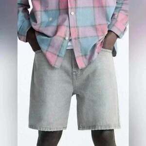 Zara Men’s Basic Denim Shorts size 30 in Gray